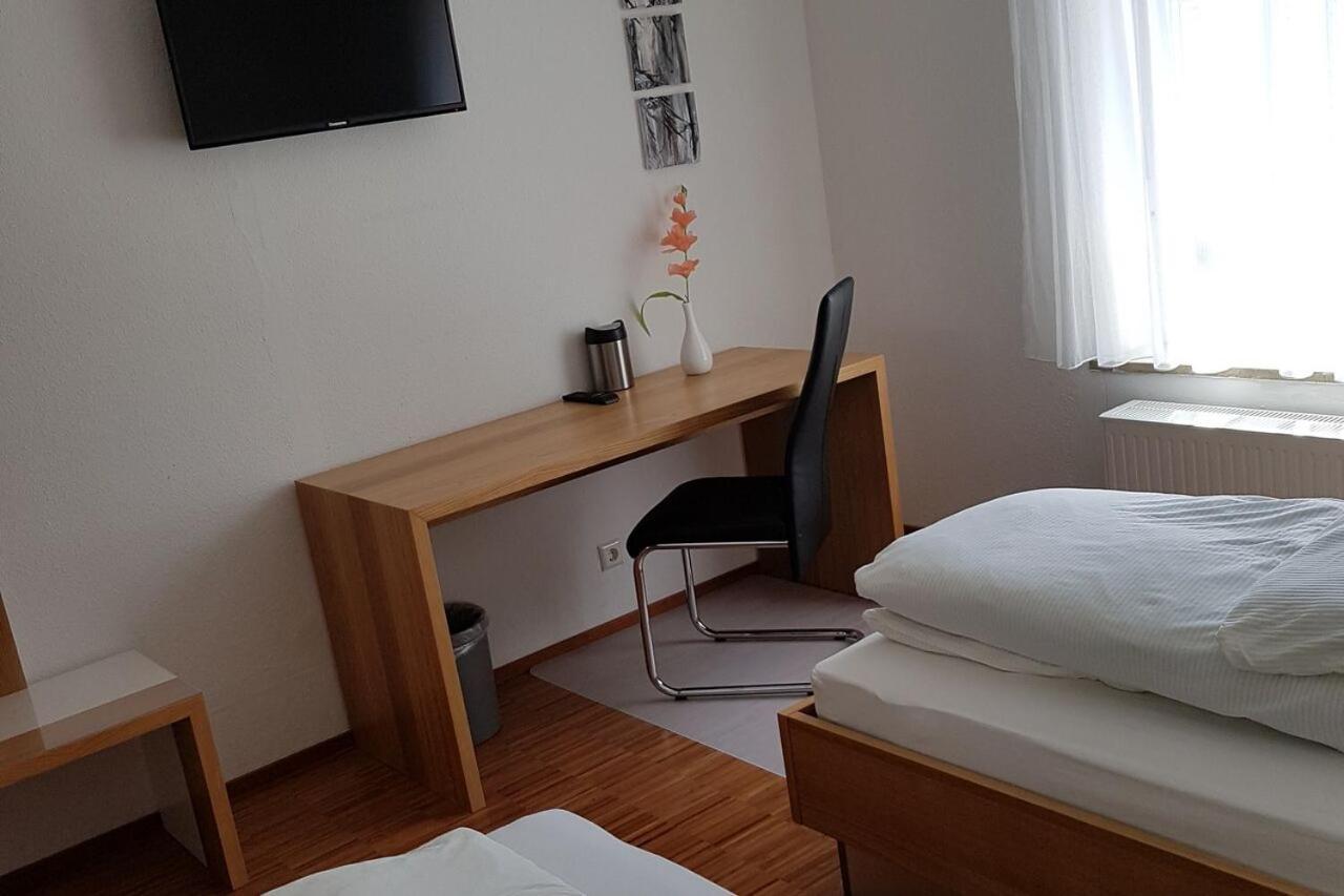 Hotel Restaurant Hirsch Schmiechen Dış mekan fotoğraf