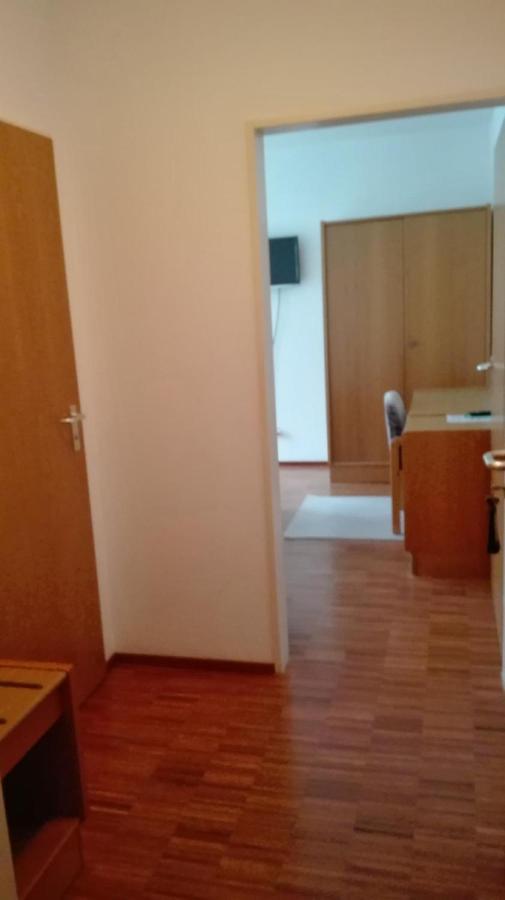 Hotel Restaurant Hirsch Schmiechen Dış mekan fotoğraf